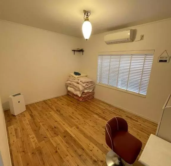 پانسیون Vamos The Beach Front   Vacation Stay 20655v