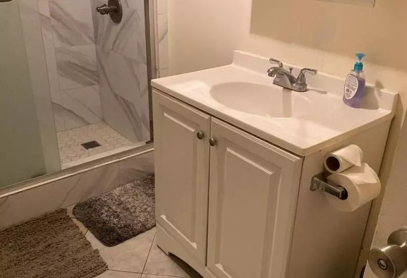 Retkeilymaja Westminster Zen Home