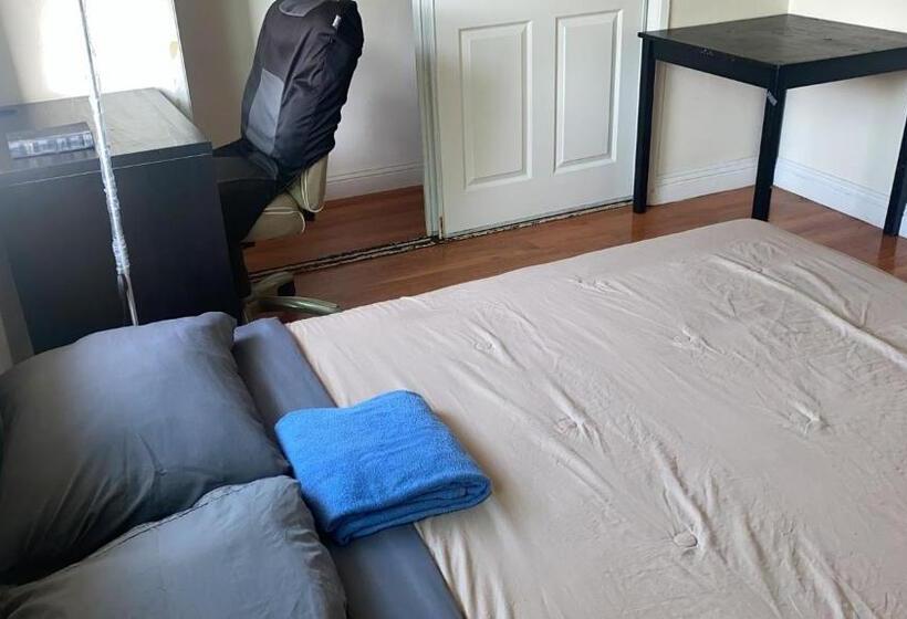 Общежитие Westminster Zen Home