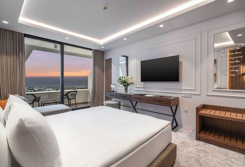 Grand Sapphire Resort & Casino