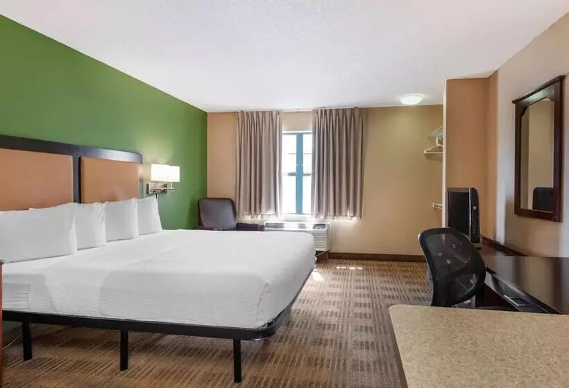 Hotelli Relax Suites Extended Stay   La Mirada
