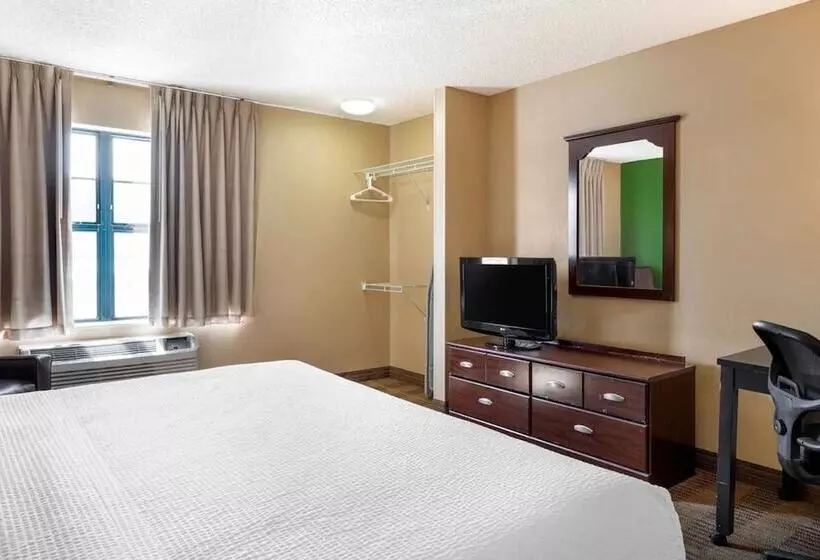 Hotelli Relax Suites Extended Stay   La Mirada
