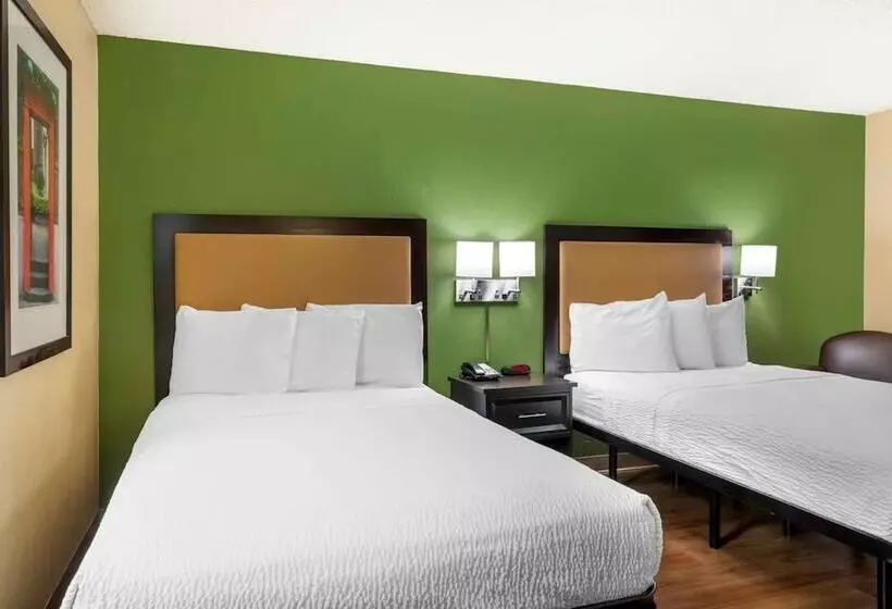 Hotelli Relax Suites Extended Stay   La Mirada