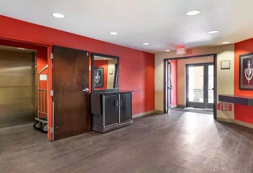 Hotelli Relax Suites Extended Stay   La Mirada