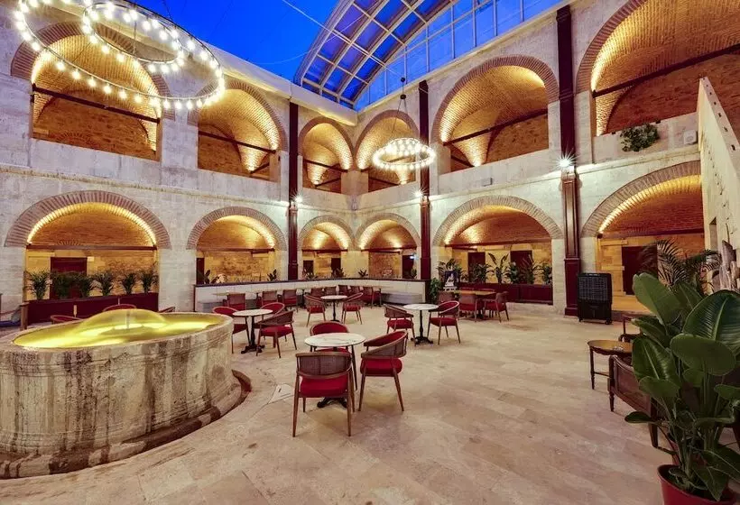 هتل Silk Road Museum
