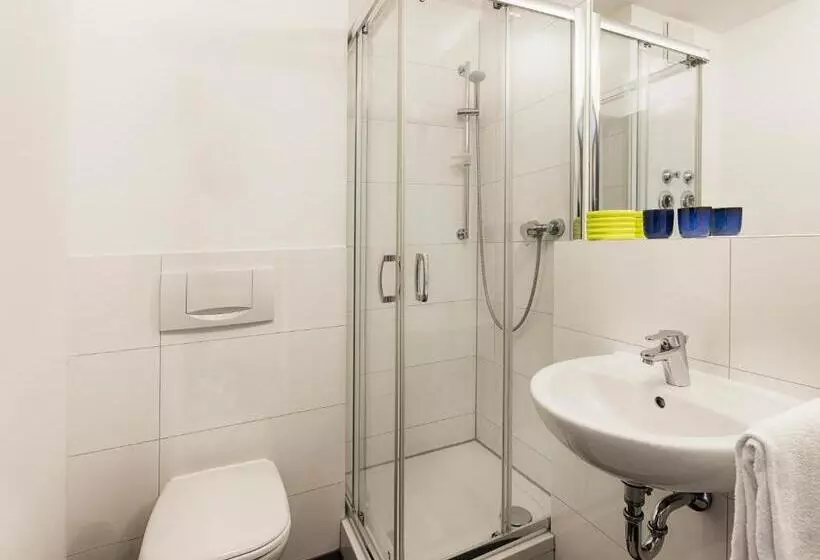 Maxaparthotel By Homekeepers