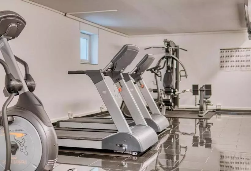 Maxaparthotel By Homekeepers