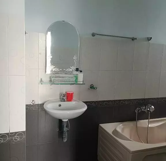 مُتل Nhà Nghỉ Thảo Ngân
