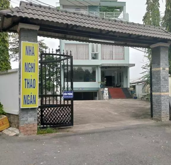 مُتل Nhà Nghỉ Thảo Ngân