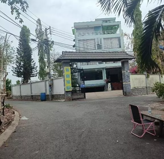 مُتل Nhà Nghỉ Thảo Ngân