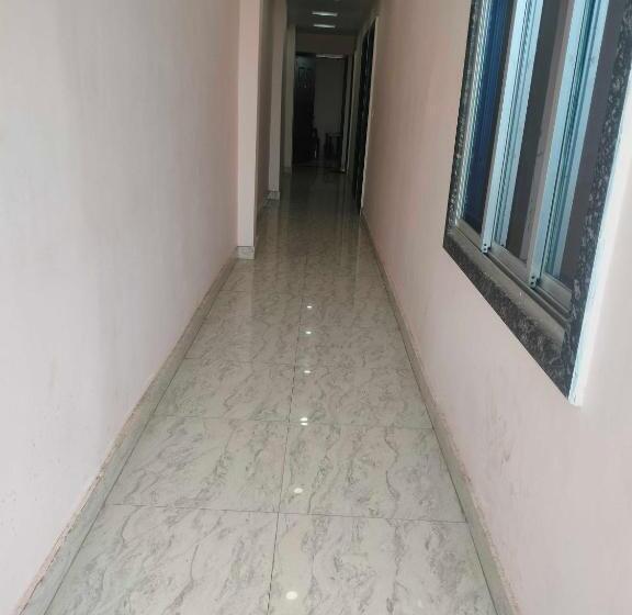 Oyo 81285 Hotel Chanda