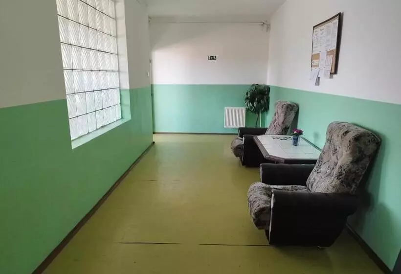 Majatalo Ubytovňa Karpatia