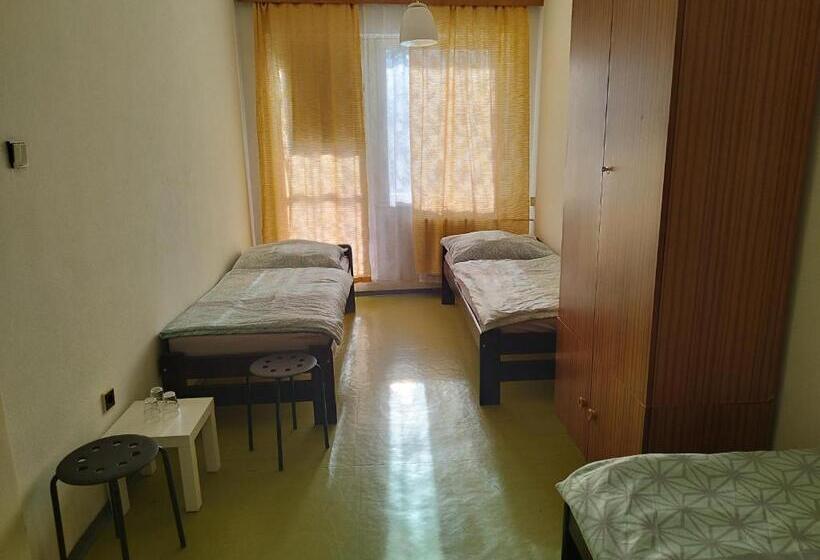 펜션 Ubytovňa Karpatia