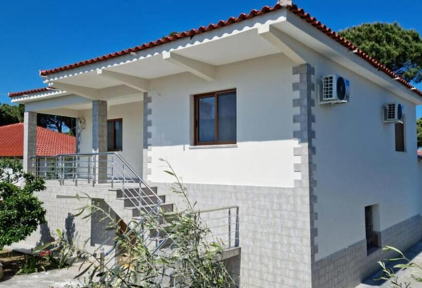 پانسیون Zani Guesthouse