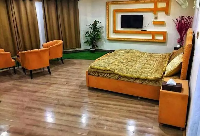 Polo Land Hotel Skardu