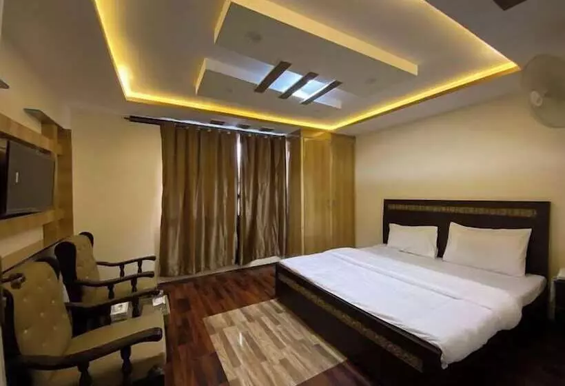 Polo Land Hotel Skardu