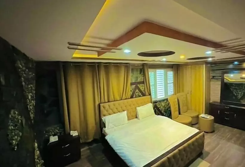 Polo Land Hotel Skardu