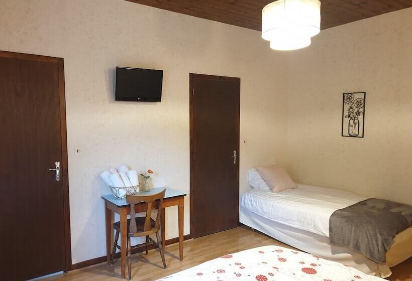 בית מלון כפרי Aux Gorges Du Dourdou