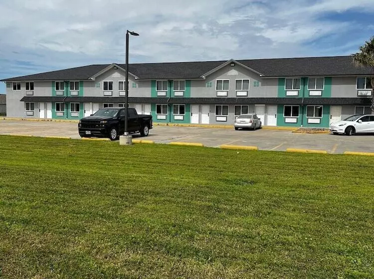 Hotelli Conn Brown Harbour Inn