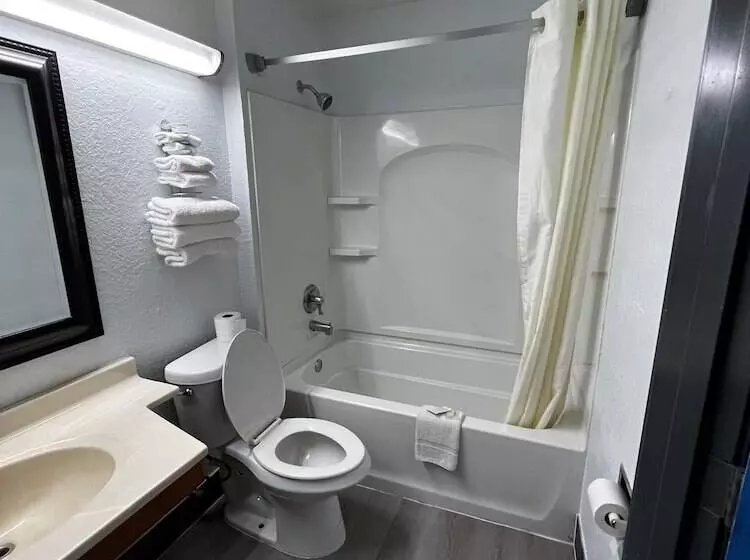 Hotelli Conn Brown Harbour Inn