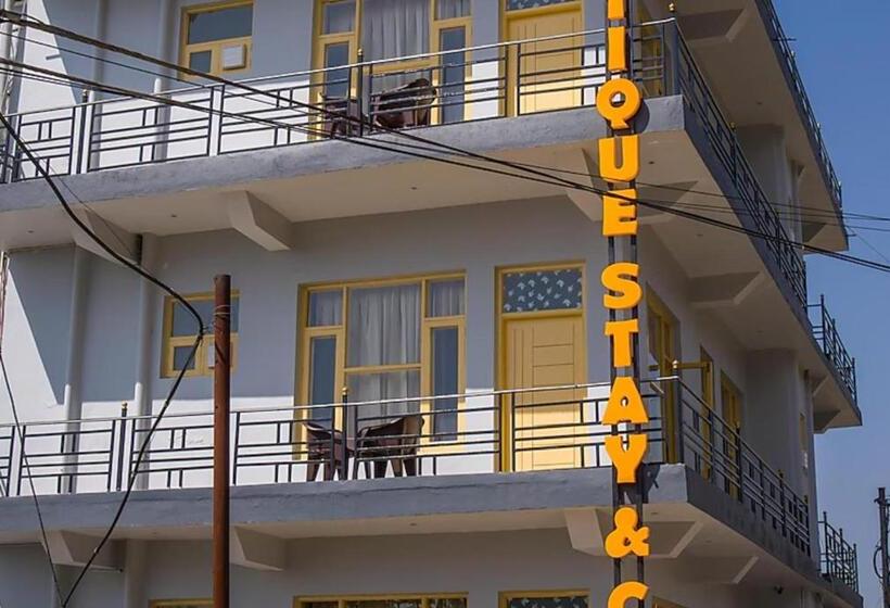 בית מלון כפרי Goroomgo Ghar Bar Boutique Stay Himachal Pradesh   Luxury Room & Mountain View