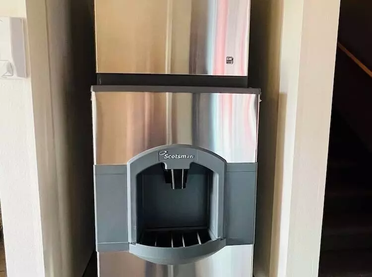 Hotelli Hawarden Harvest Inn