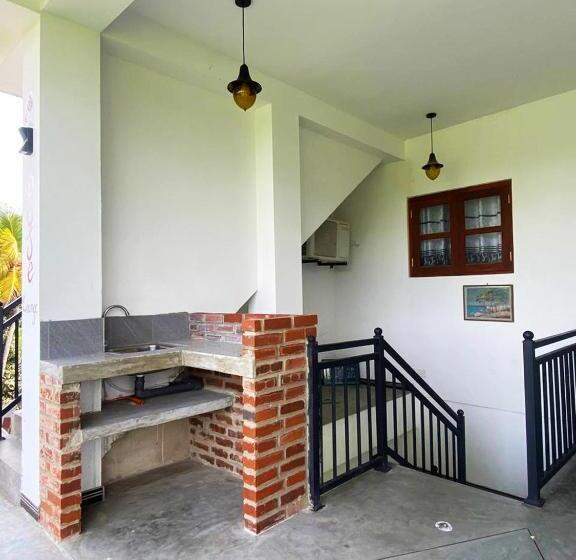 호텔 Leyons Beach Paradaise