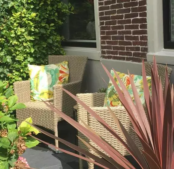 Agapanthus Bed And Breakfast