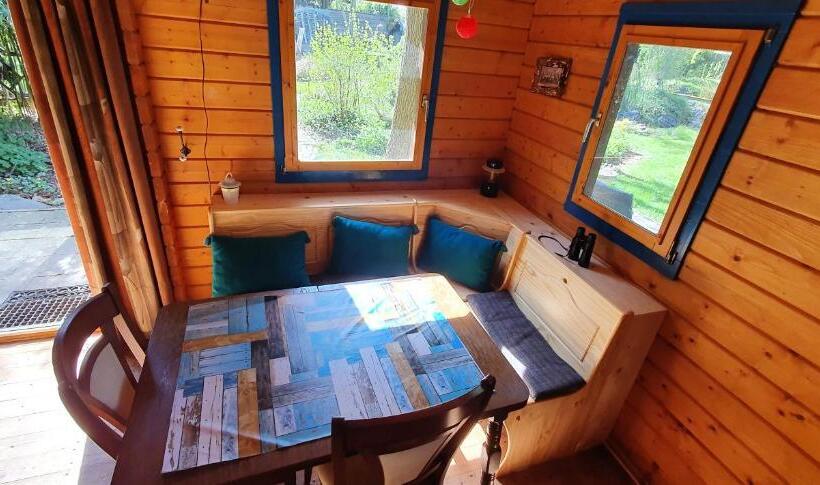 Art, Bed & Breakfast