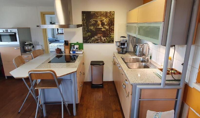 Art, Bed & Breakfast