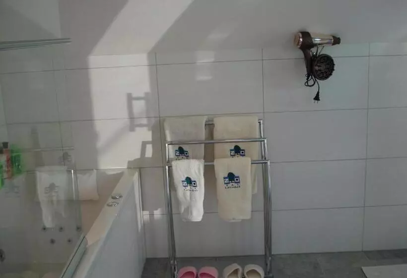 B & B Leudal