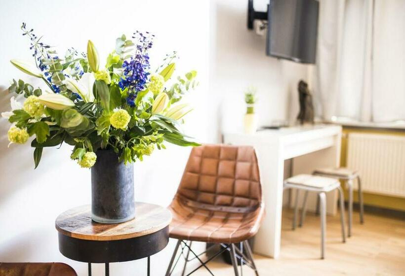 ベッドアンドブレックファースト Amsterdam House Of Arts & Crafts