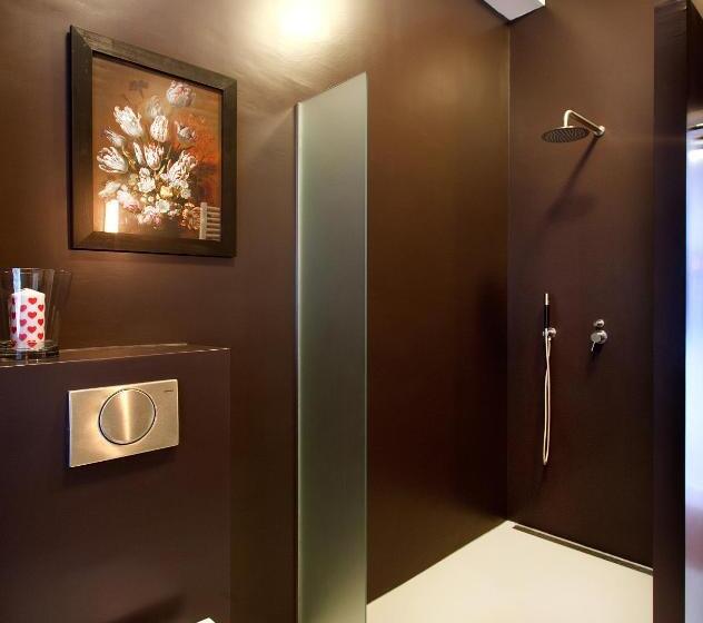 צימר Blue Tulip Amsterdam