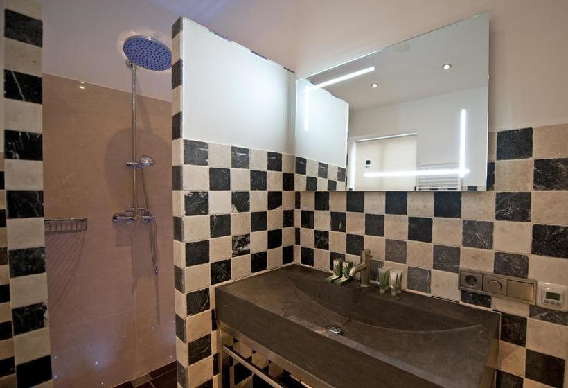 צימר Canal Guesthouse Since 1657