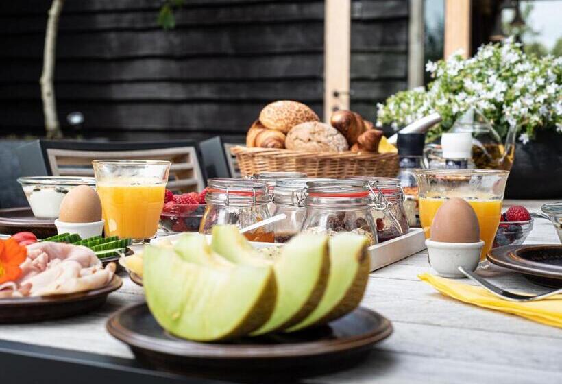 Bed and Breakfast De Vijf Suites