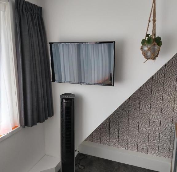 مبيت وإفطار Hoogland Aan Zee