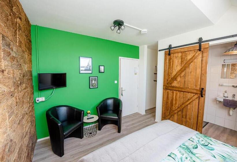 Bed & Breakfast Ohé En Laak