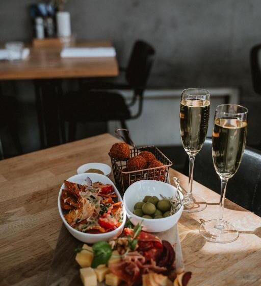 Отель Brasserie Florian