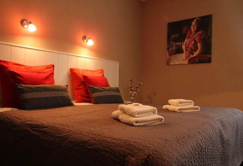 בית מלון כפרי Slapen In Veghel