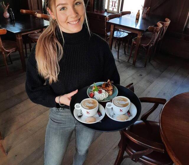 בית מלון כפרי Stadsherberg Sneek