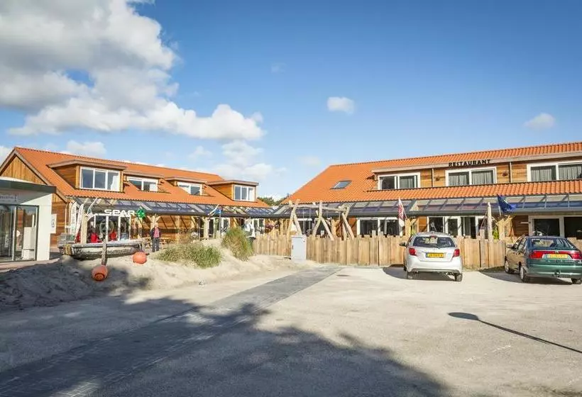 リゾートホテル Vakantiepark Dennenoord