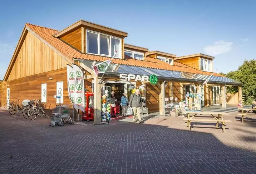 リゾートホテル Vakantiepark Dennenoord