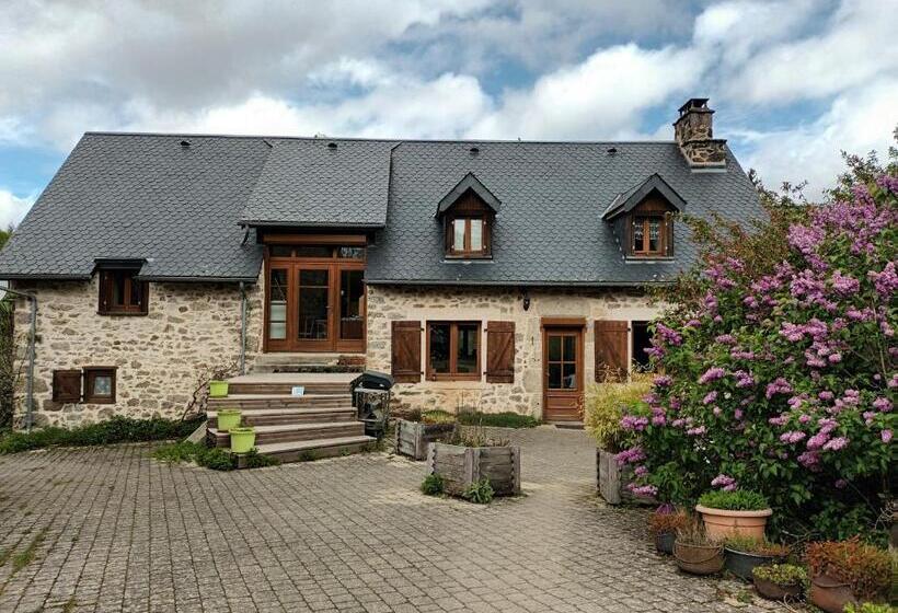 مبيت وإفطار Hameau De Loches