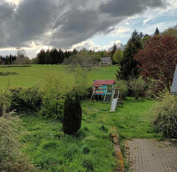 مبيت وإفطار Hameau De Loches