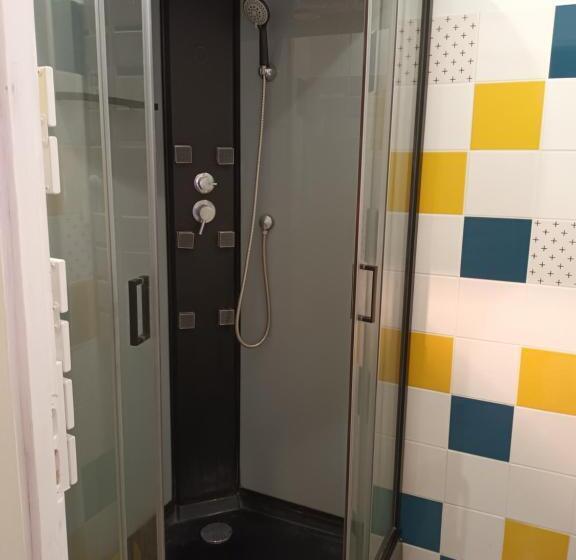 مبيت وإفطار Hameau De Loches