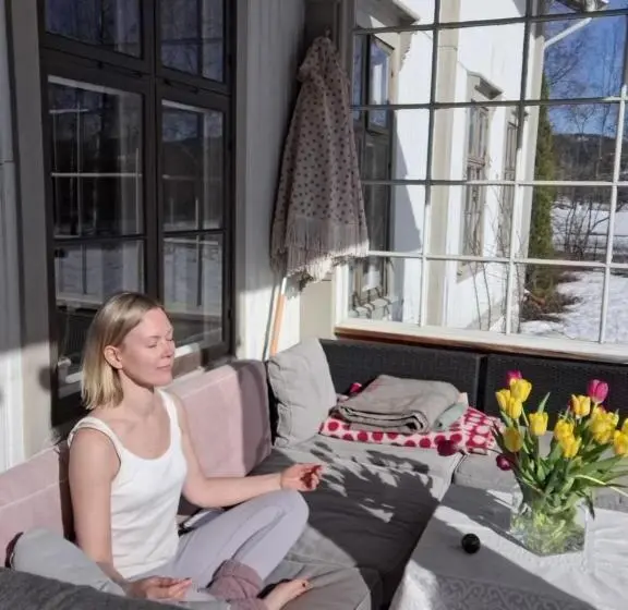 Aamiaismajoitus (B&B) Hurdal Gjestegård