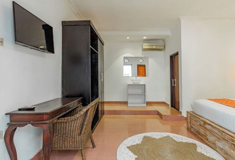 Отель Capital O 93944 Geweka Homestay