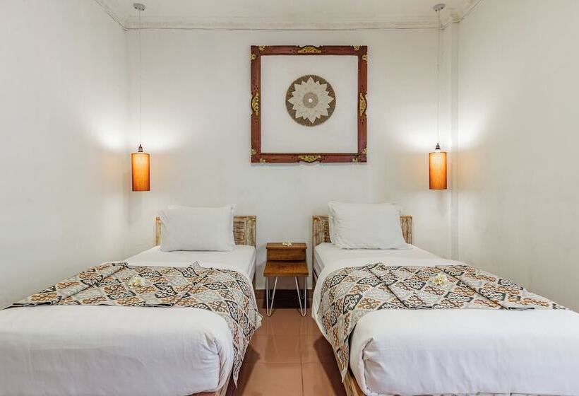 Отель Capital O 93944 Geweka Homestay