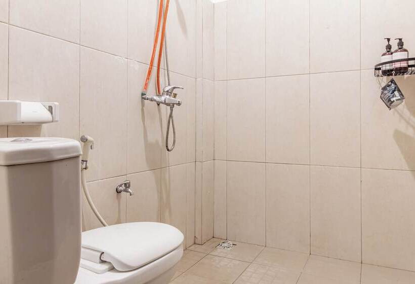 Отель Capital O 93944 Geweka Homestay