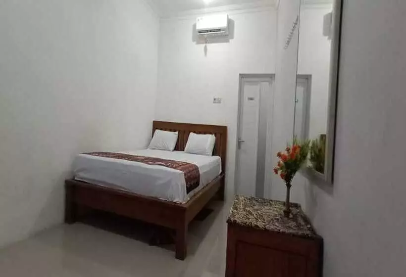 ホテル Oyo 93963 Homestay Kita Purworejo